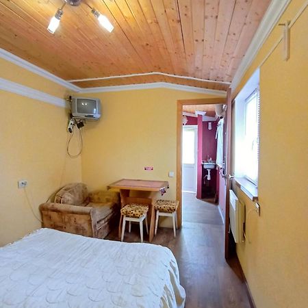 Apartamento Дом От Владельца С Парковой Cherkasy Exterior foto